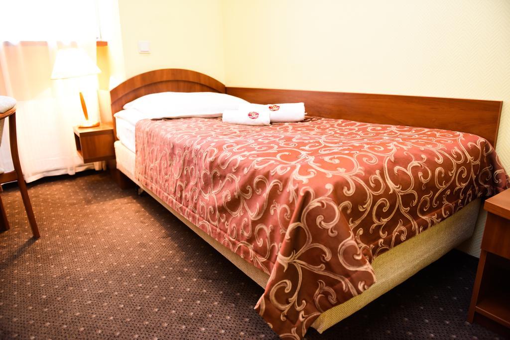 Hotel Wityng Ślesin Zimmer foto