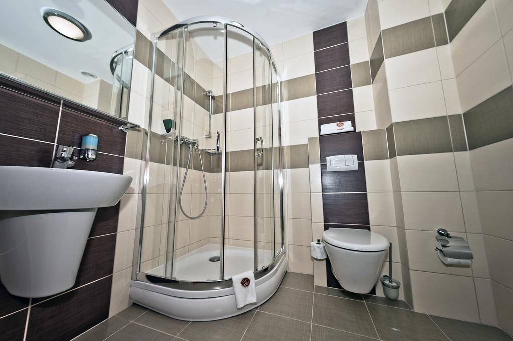 Hotel Wityng Ślesin Zimmer foto